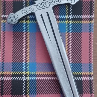 Kilt Pin Sword (Claymore)