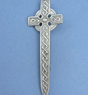 Kiltpin Eternity Cross