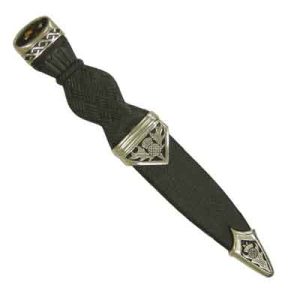 Sgian Dubh with Red Stone